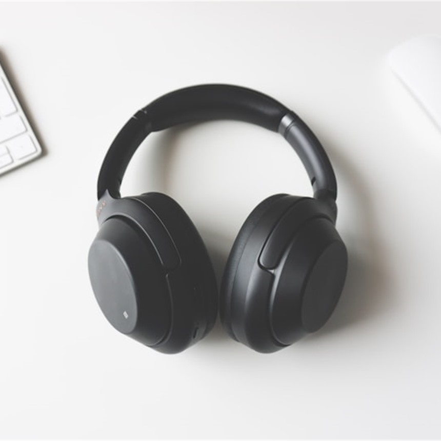 JBL Tune 760NC